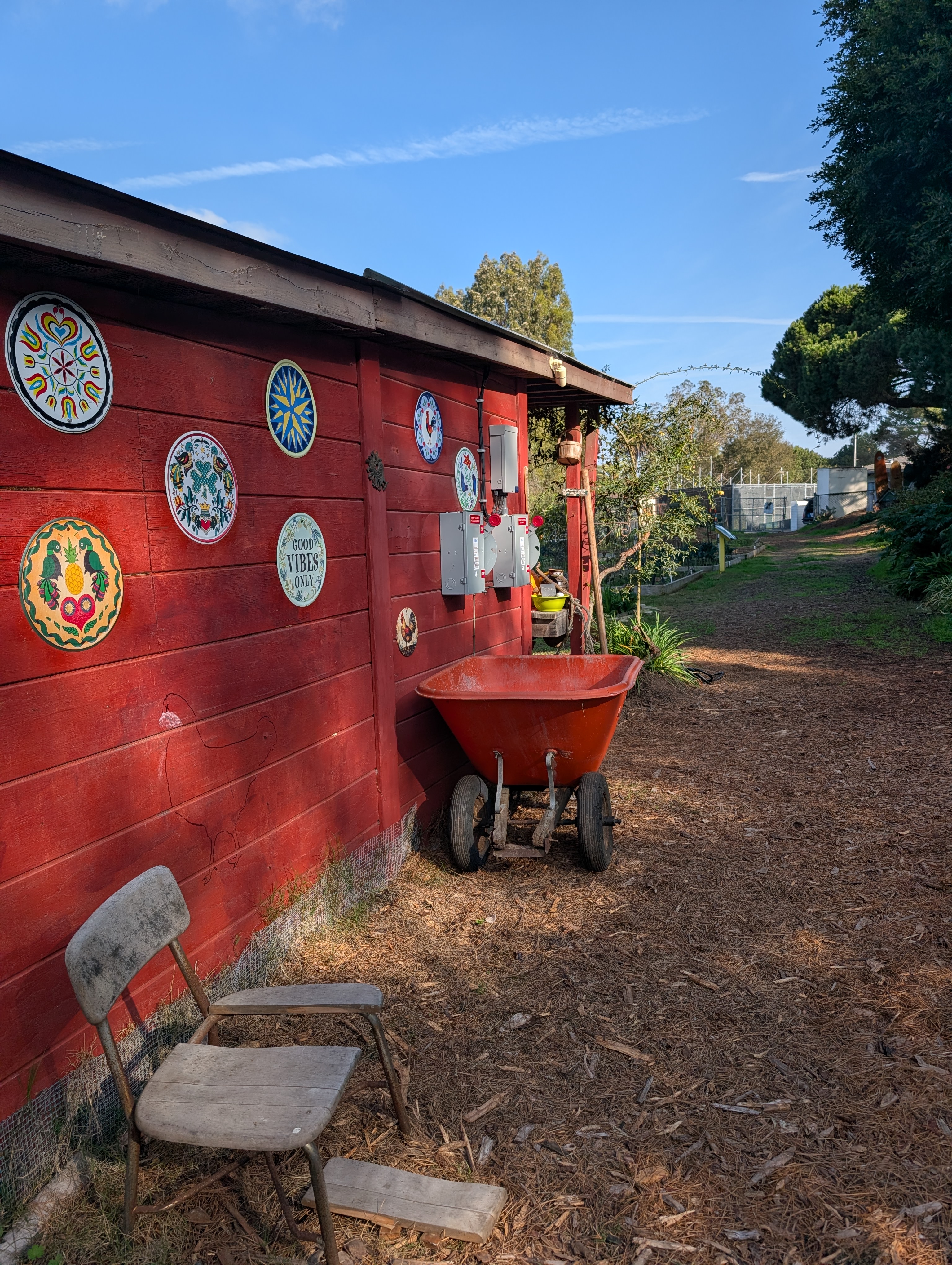 Valmonte Farm and Garden in Palos Verdes - outdoor summer camp location